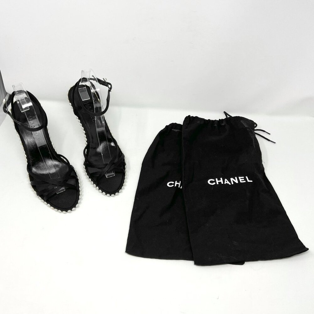 Chanel 2004 Vintage Heels Black Satin‎ Pearl 38.5 Y2K Karl Lagerfeld - Picture 9 of 10